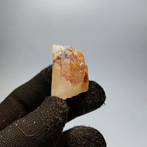 F27 21g Hematit fantomski kvarcni kristali kamen 3x2x2cm